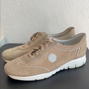Mephisto Women's Tan Sneakers